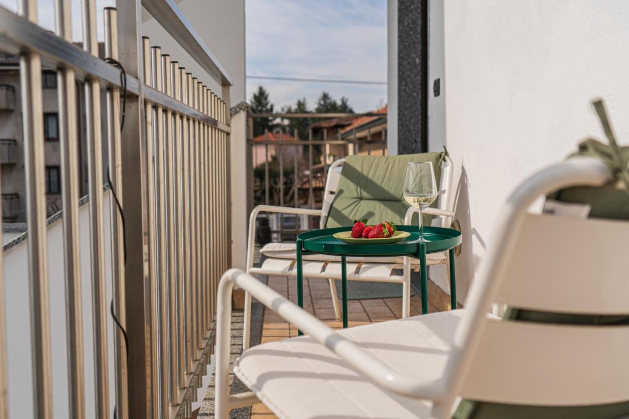 Appartamento Zenaup Saronno Kültér fotó